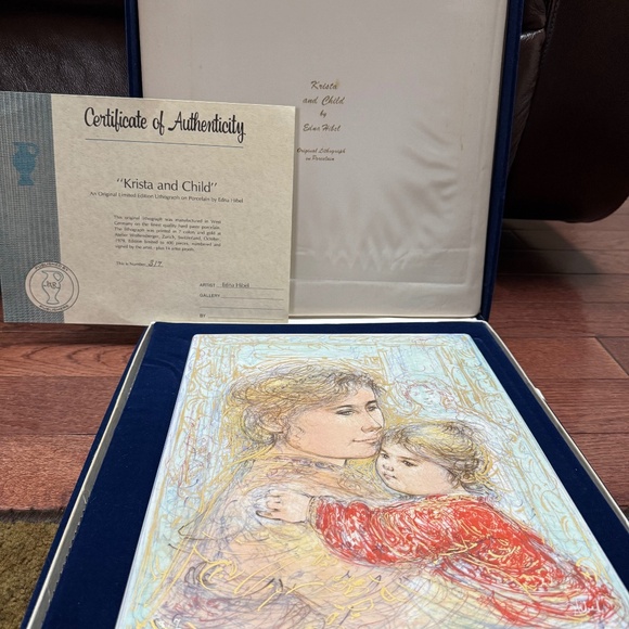 Edna Hidle Krista and child - Picture 1 of 4